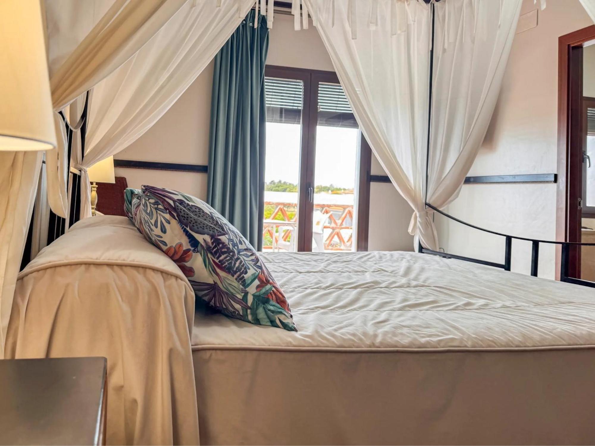 Hotel Valsequillo เลเป ภายนอก รูปภาพ