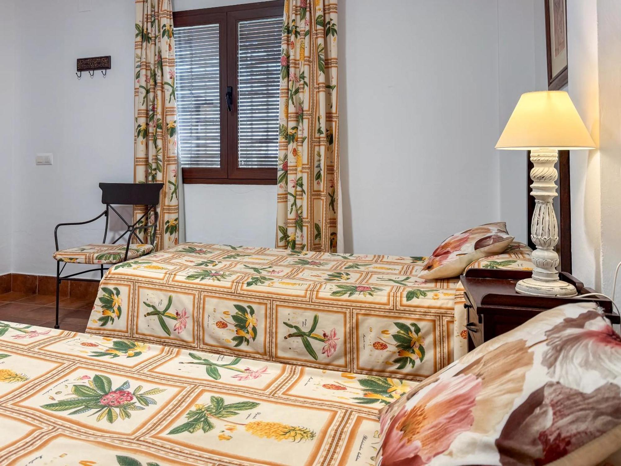 Hotel Valsequillo เลเป ภายนอก รูปภาพ